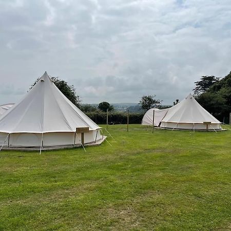 Cox Hill Glamping Badger Hotel Truro Bagian luar foto
